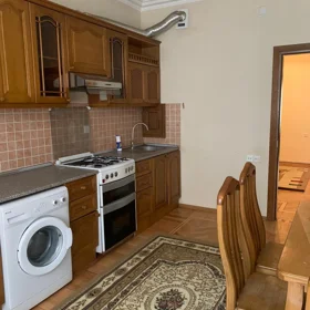 In Baku 87.0 m² apartment is for rent - Image 5