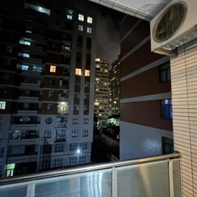 In Baku 151.0 m² apartment is for rent - Image 4