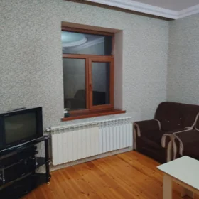 In Khirdalan 55.0 m² house with 1.0 rooms is for rent - Image 3