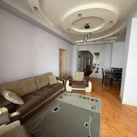 In Baku 120.0 m² apartment is for rent - Image 2