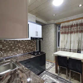 In Baku 75.0 m² apartment is for rent - Image 3