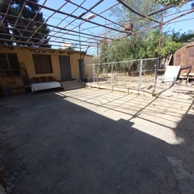 In Baku 45.0 m² house with 2.0 rooms is for rent - Image 2