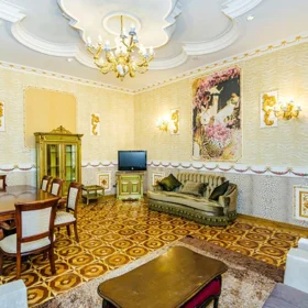 In Baku 205.0 m² apartment is for rent - Image 2