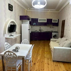 In Baku 110.0 m² house with 3.0 rooms is for rent - Image 5