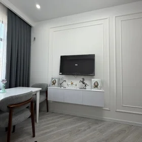 In Baku 80.0 m² apartment is for rent - Image 3