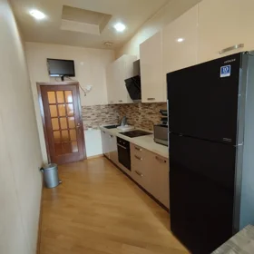 In Baku 90.0 m² apartment is for sale - Image 5