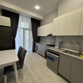 In Baku 72.0 m² apartment is for rent - Image 4