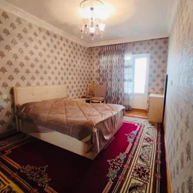 In Baku 80.0 m² apartment is for sale - Image 3