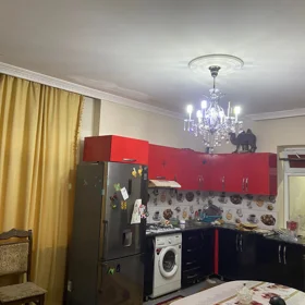 Baku-da 3.0 otaqlı 120.0 m2 bağ kirayə verilir