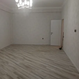 In Baku 80.0 m² apartment is for rent - Image 4