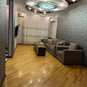 In Baku 100.0 m² apartment is for sale - Image 3