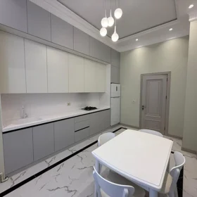 In Baku 138.0 m² apartment is for sale - Image 4