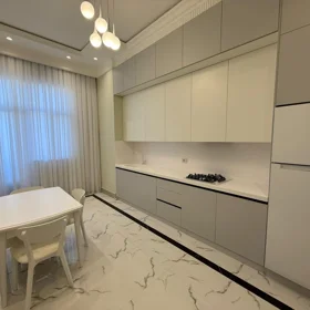 In Baku 138.0 m² apartment is for sale - Image 5