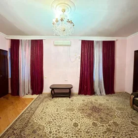 In Sumgayit 250.0 m² house with 5.0 rooms is for rent - Image 3