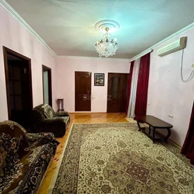 In Sumgayit 250.0 m² house with 5.0 rooms is for rent - Image 2