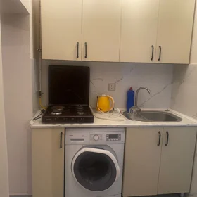 In Baku 60.0 m² house with 2.0 rooms is for rent - Image 5