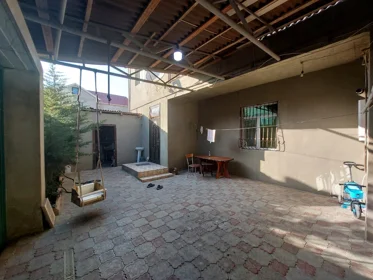 In Baku 190.0 m² house with 6.0 rooms is for sale - Image 3