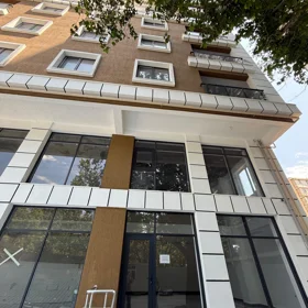 In Baku 85.0 m² apartment is for sale - Image 2