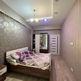 In Baku 70.0 m² apartment is for sale - Image 5