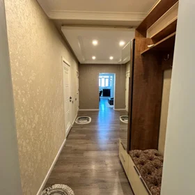 In Baku 70.0 m² apartment is for rent - Image 3