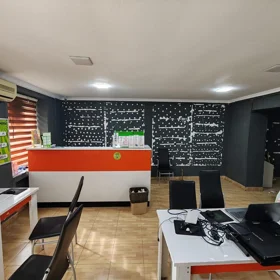 In Baku 170.0 m² office is for rent - Image 2