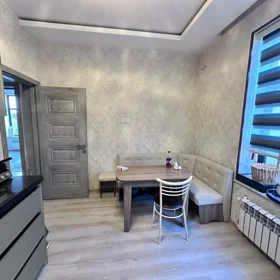 In Baku 150.0 m² house with 4.0 rooms is for rent - Image 4