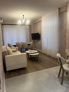 In Baku 100.0 m² apartment is for rent - Image 2
