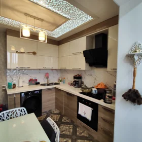 In Baku 77.0 m² apartment is for sale - Image 4