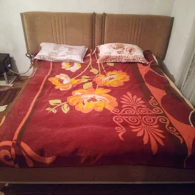 In Baku 400.0 m² house with 1.0 rooms is for sale - Image 4