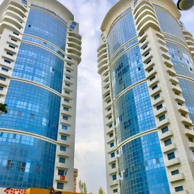 In Baku 165.0 m² apartment is for rent - Image 4