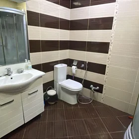 In Baku 75.0 m² apartment is for rent - Image 5