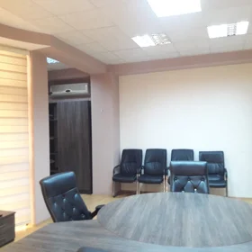 In Baku 220.0 m² office is for rent - Image 4