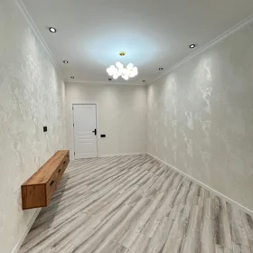 In Baku 68.0 m² apartment is for sale - Image 3