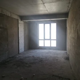 In Baku 134.0 m² apartment is for sale - Image 4