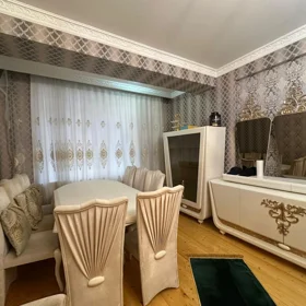 In Baku 115.0 m² apartment is for sale - Image 2