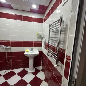 In Baku 115.0 m² apartment is for sale - Image 4