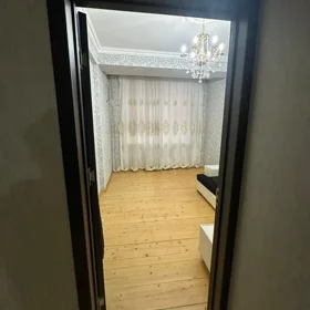 In Baku 115.0 m² apartment is for sale - Image 5