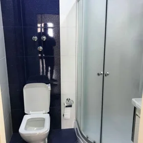 In Baku 75.0 m² apartment is for rent - Image 5