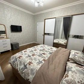 In Baku 80.0 m² apartment is for rent - Image 2