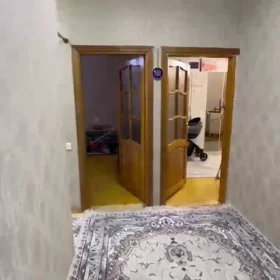 In Baku 110.0 m² apartment is for rent - Image 2