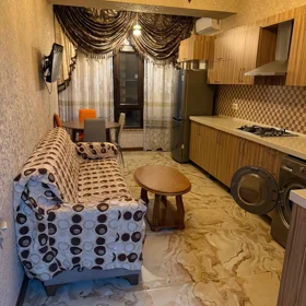 In Baku 100.0 m² apartment is for rent - Image 3