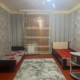 In Baku 100.0 m² apartment is for sale - Image 3