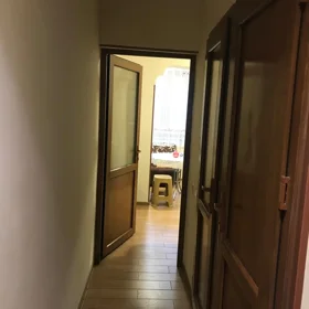 In Baku 115.0 m² apartment is for rent - Image 3