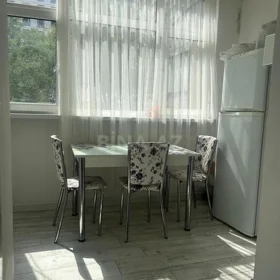 In Baku 65.0 m² apartment is for sale - Image 5