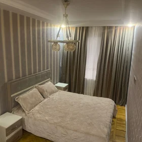 In Baku 100.0 m² apartment is for rent - Image 4