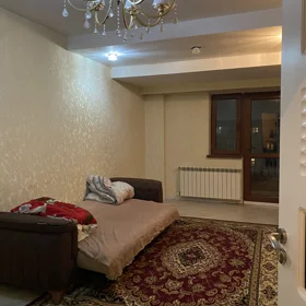 In Baku 125.0 m² apartment is for sale - Image 2