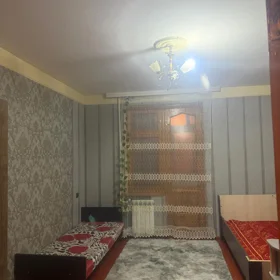 In Baku 100.0 m² apartment is for sale - Image 2