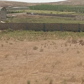 In Baku nan acre land is for sale - Image 5