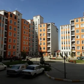 In Baku 57.0 m² apartment is for sale - Image 3