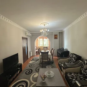 In Khirdalan 72.0 m² apartment is for sale - Image 2